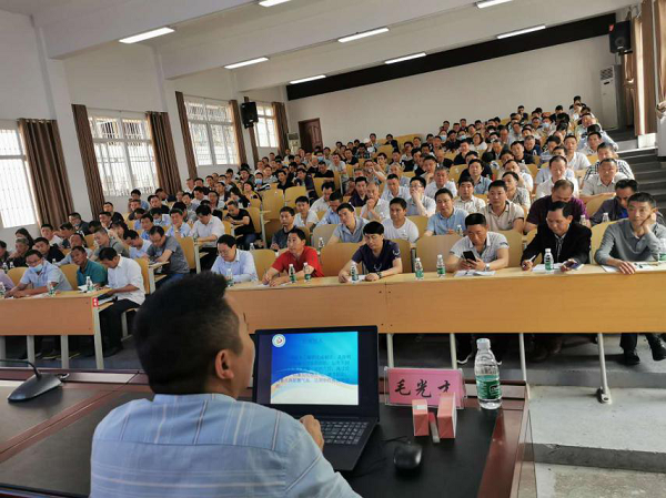 莱癸?薄???? 辣干??ňゎ????い瓣地磕承??????砰胺?н?¨??呼〃